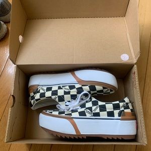 VANS women’s sneakers